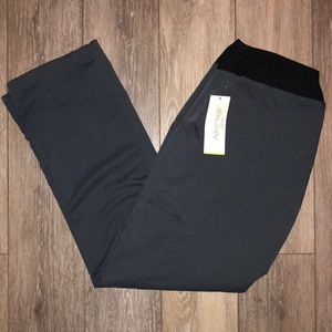 Advantage Butter Soft Scrub bottoms 🖤